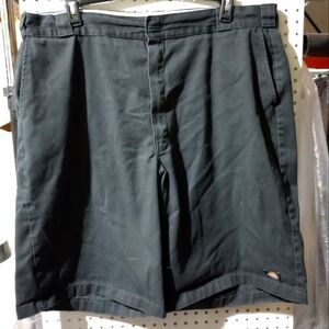 Men's Dickie's Black Shorts 44